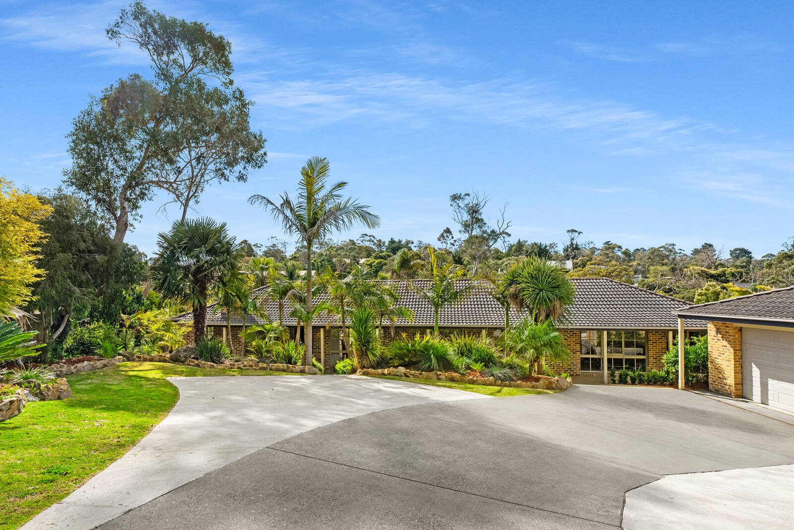 Property Gallery Thumbnail 11