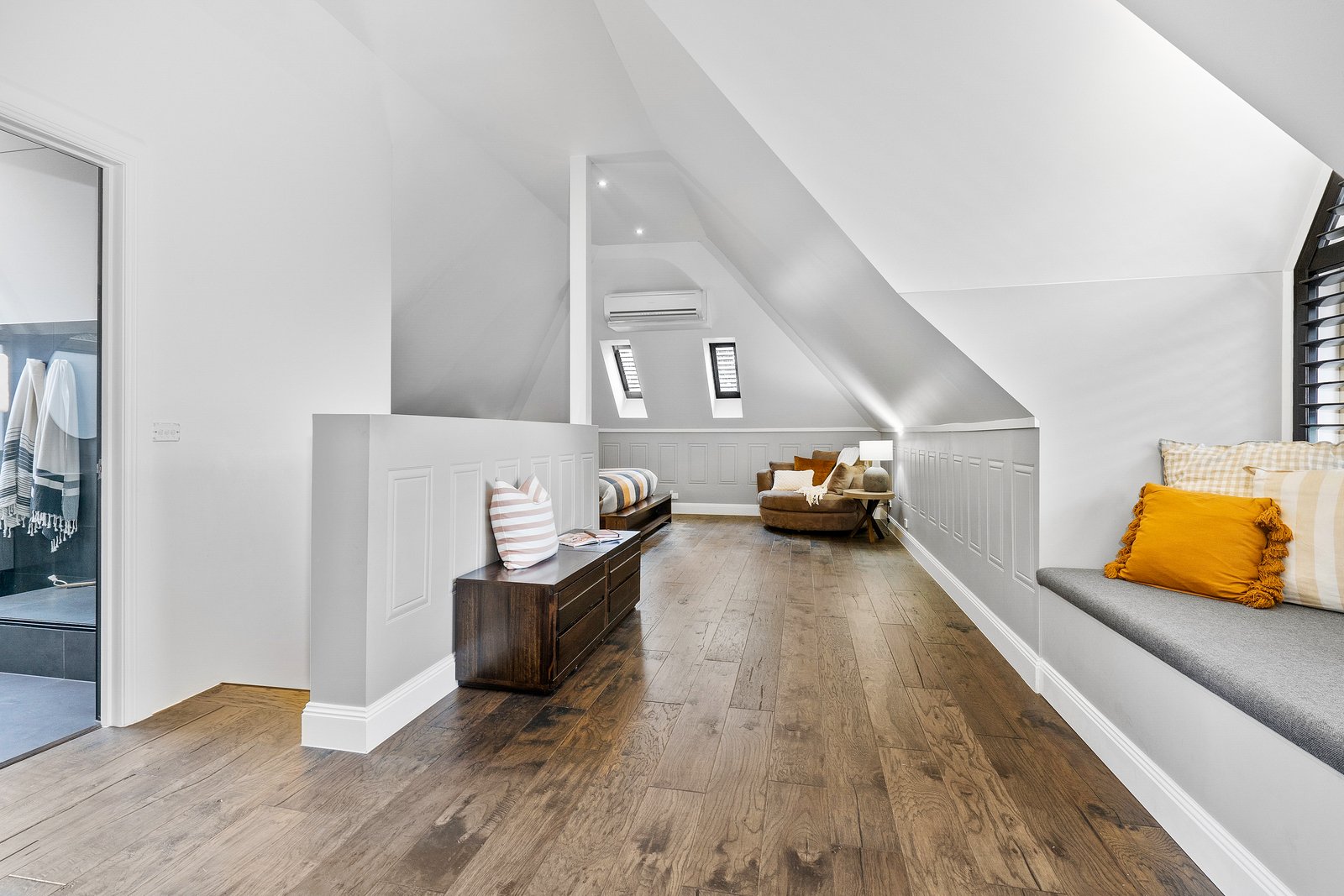 Property Gallery Thumbnail 10
