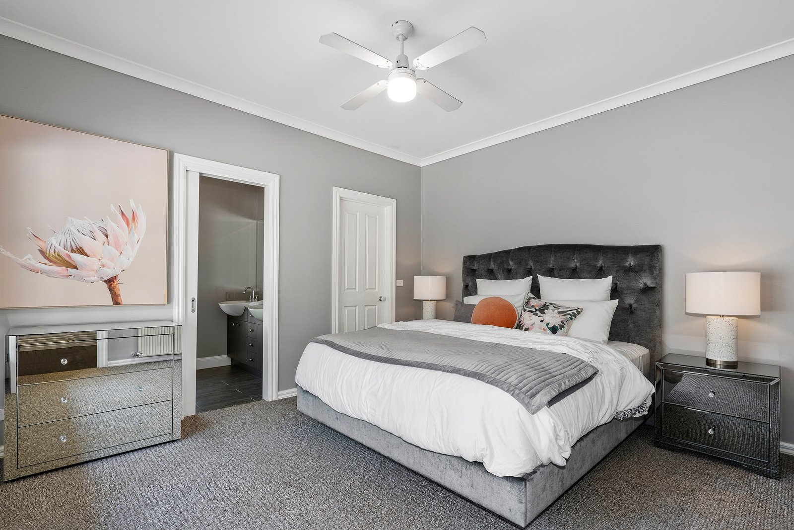Property Gallery Thumbnail 11