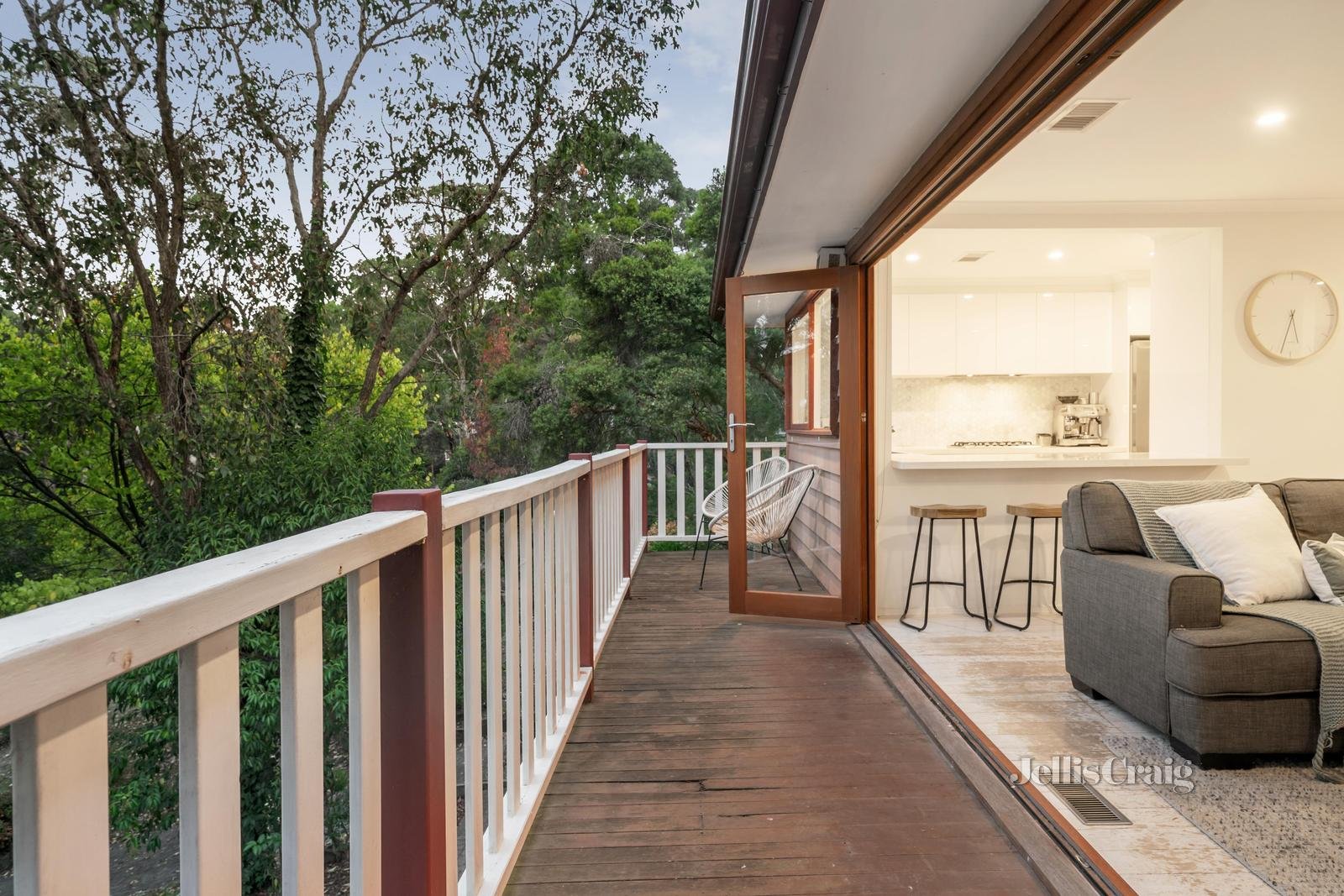 49 Napier Crescent, Montmorency image 14