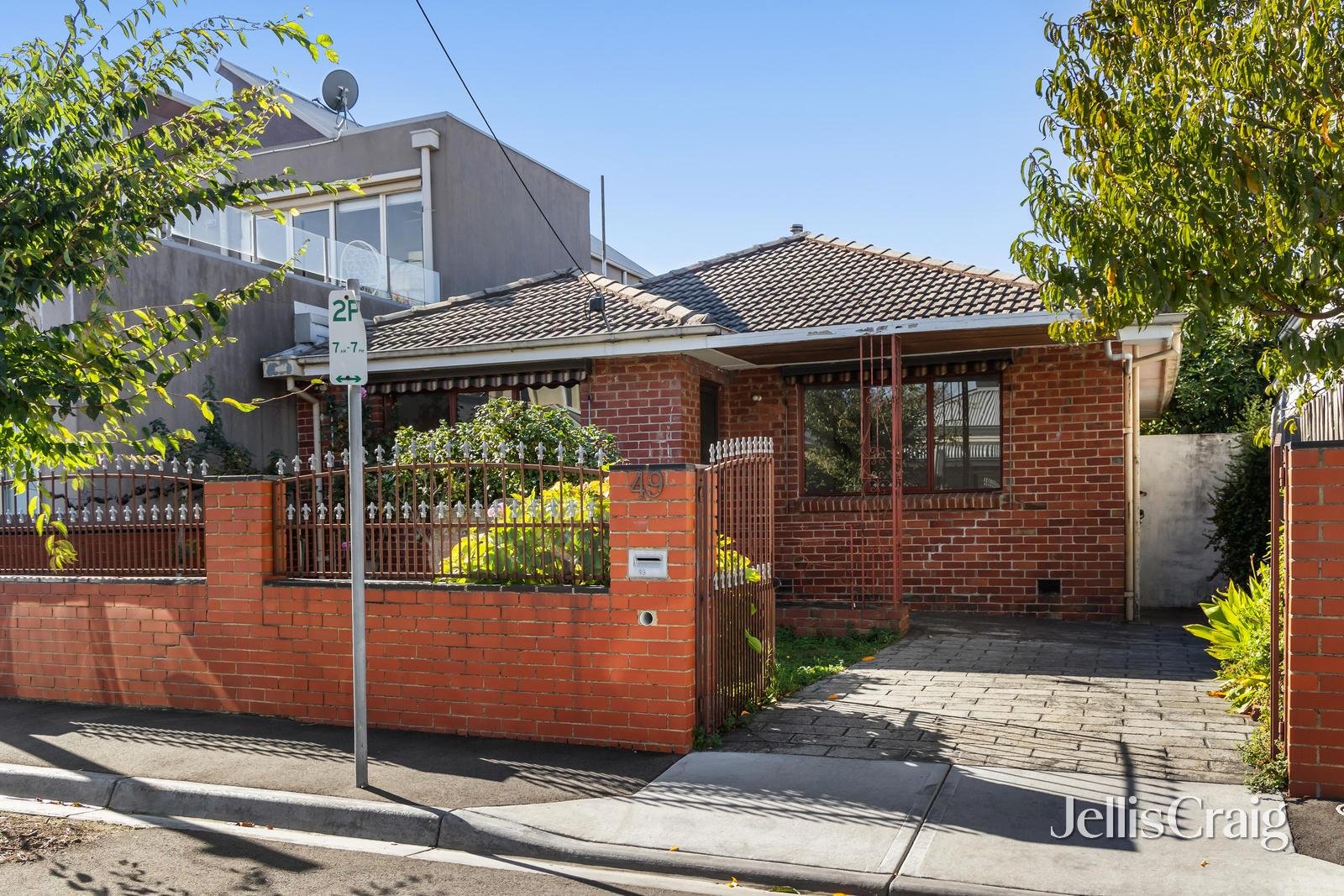 49 Neptune Street, Richmond image 1