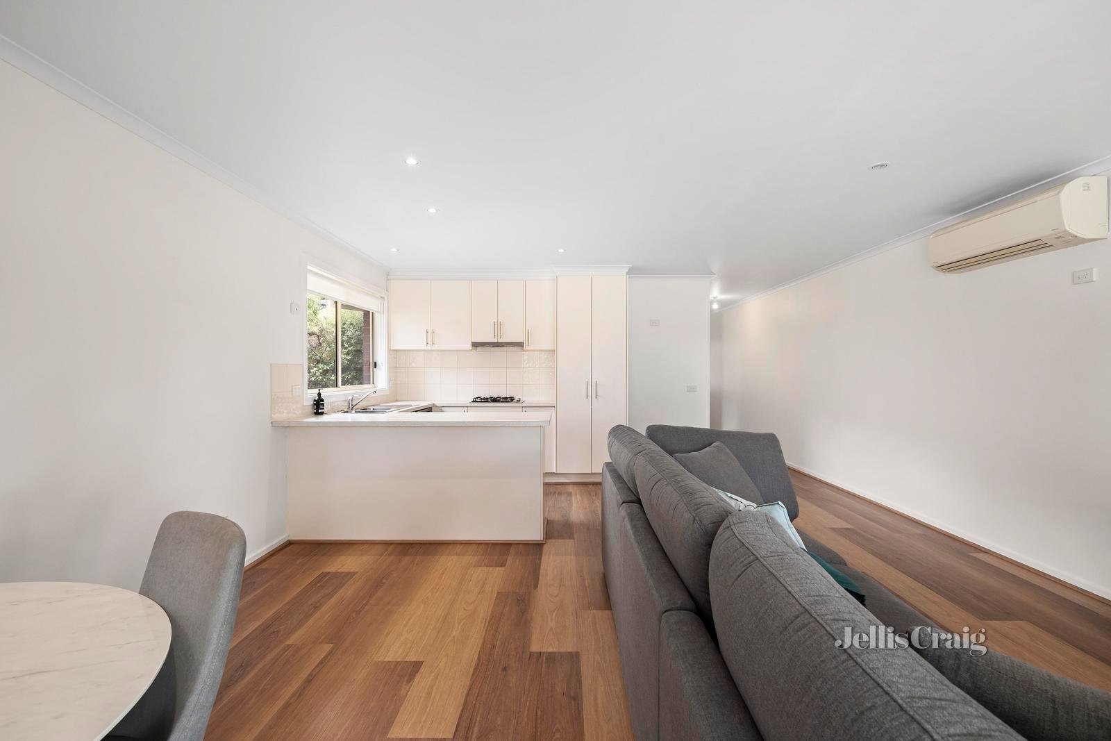 4/9 North Road, Lilydale image 7