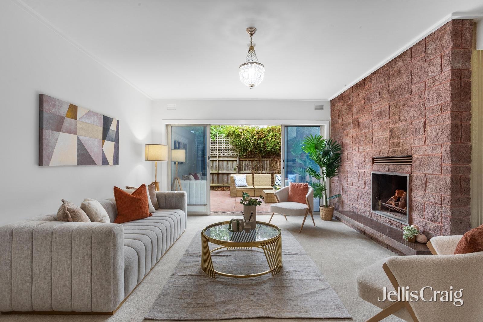 49 Oak Hill Road, Mount Waverley image 3