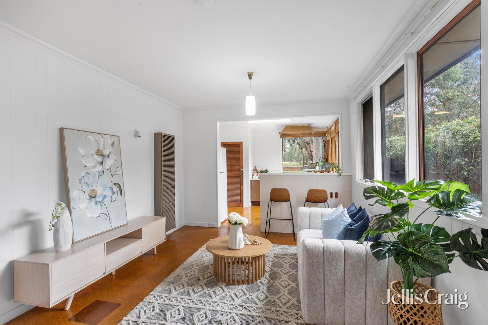 49 Oak Hill Road, Mount Waverley image 5
