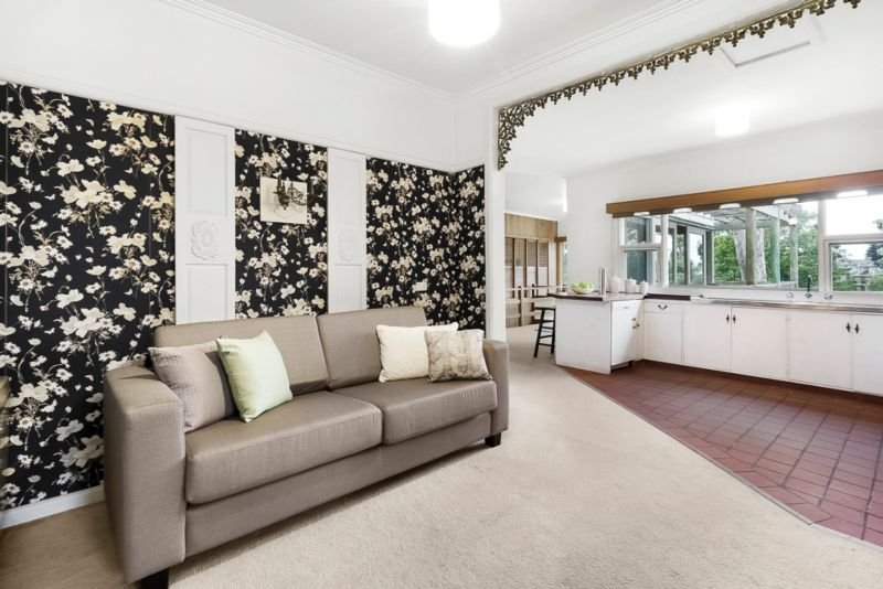 49 Orchard Crescent, Mont Albert North image 6