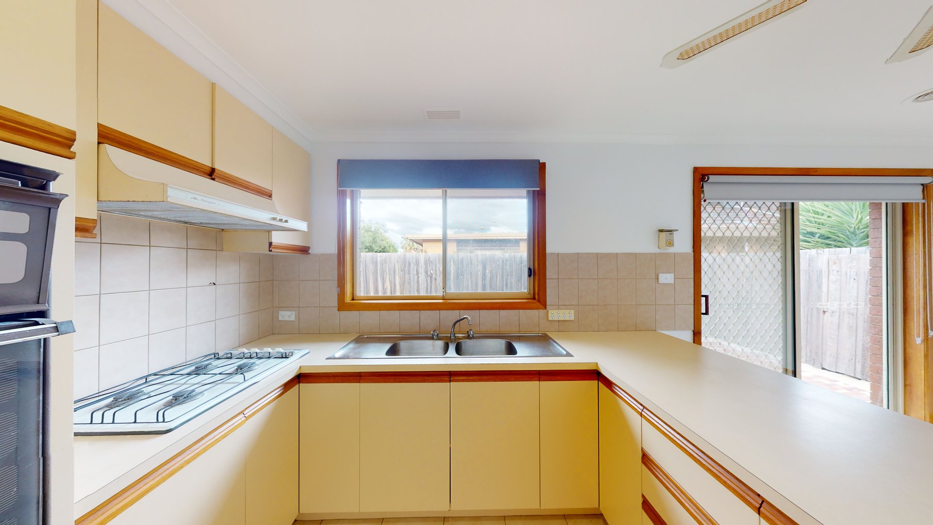49 Pengana Avenue, Glenroy image 3