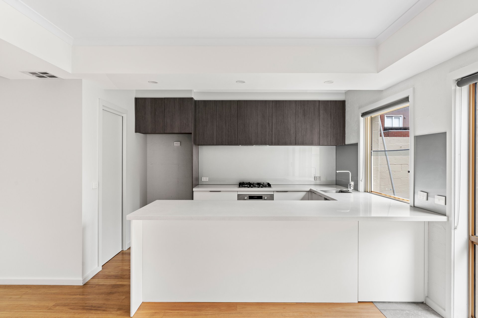 49 Ross Street, Port Melbourne image 4
