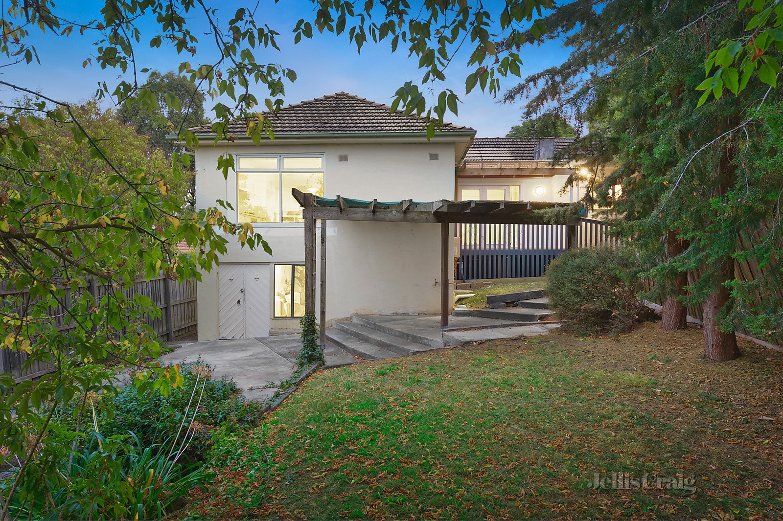 49 Scotland Avenue, Greensborough image 10