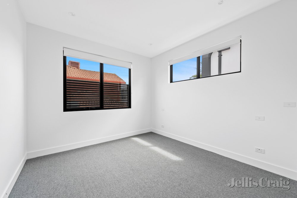 4/9 Smith Street, Thornbury image 7