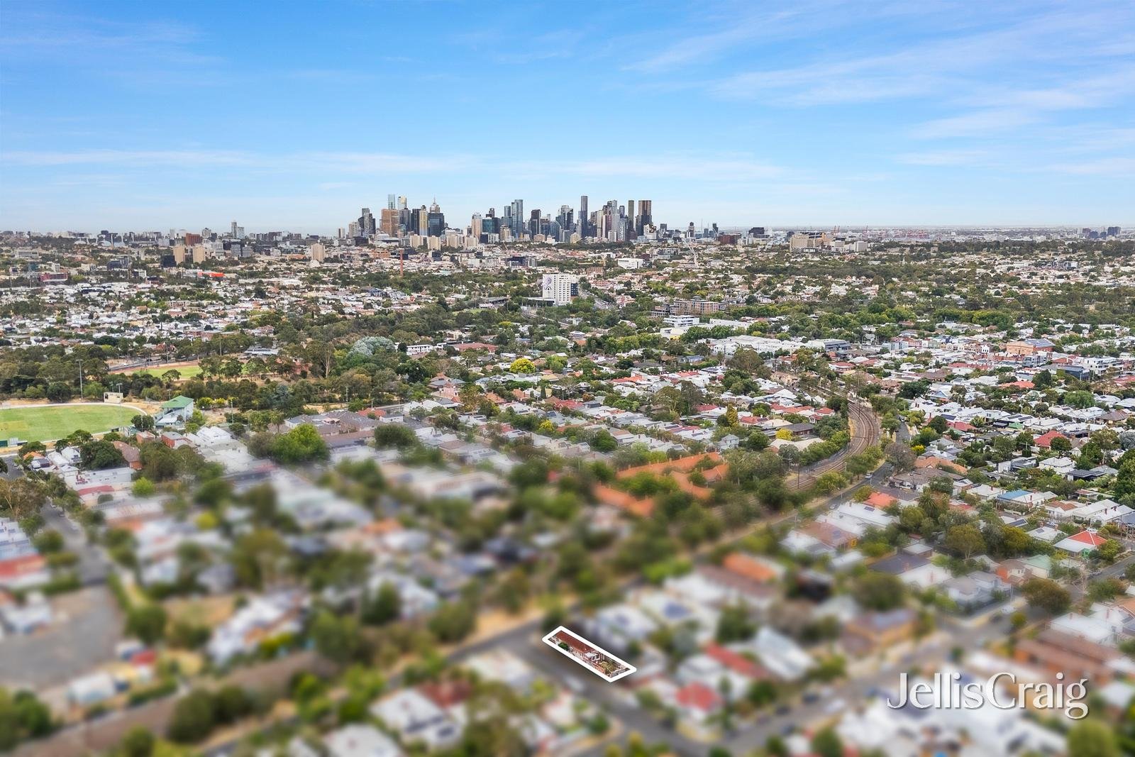 49 South Crescent, Northcote image 1