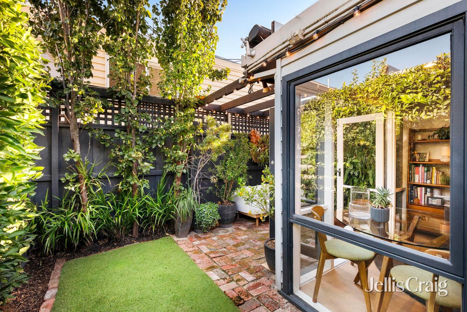 49 Spring Street East, Port&nbsp;Melbourne image 5