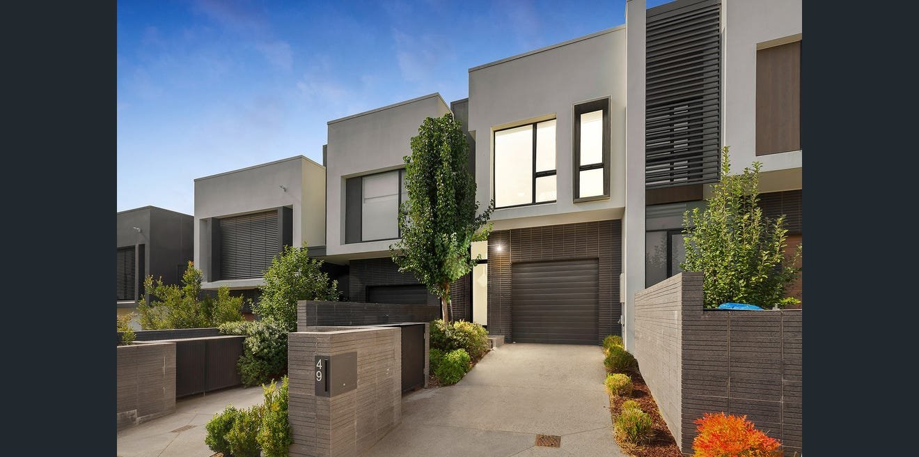 49 Stables Circuit, Doncaster image 1