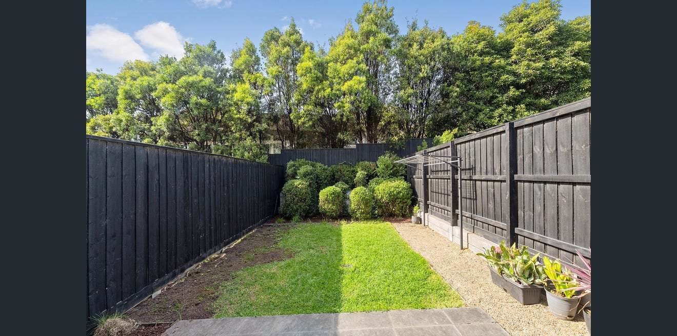 49 Stables Circuit, Doncaster image 7