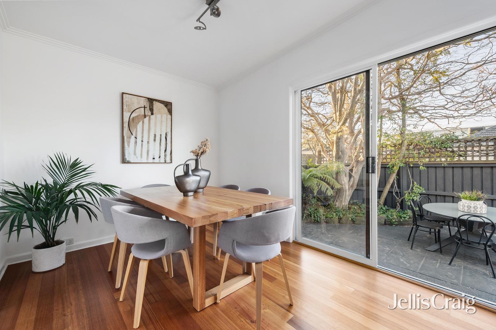 49 Tambet Street, Bentleigh East image 5