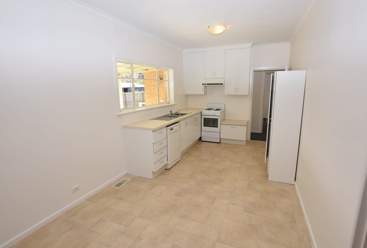 49 Taronga Crescent, Croydon image 2