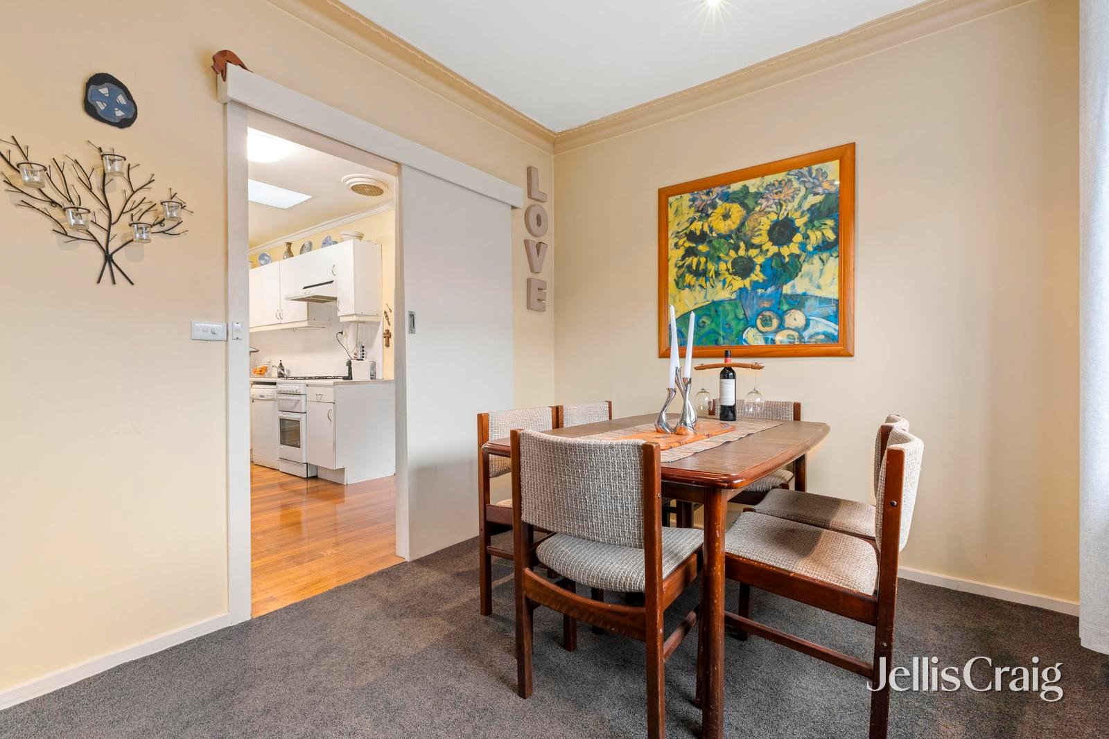 49 Therese Avenue, Mount&nbsp;Waverley image 5