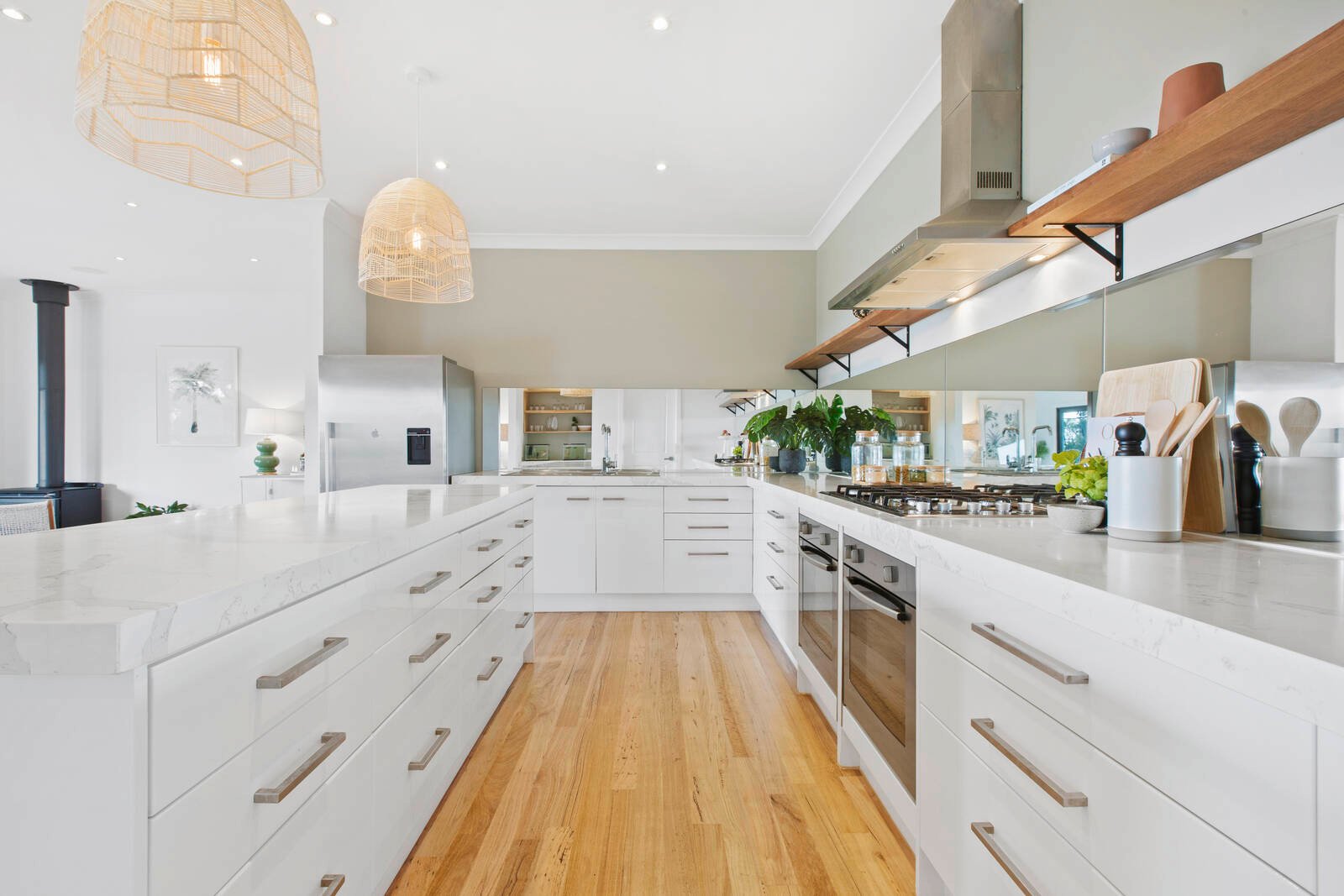 Property Gallery Thumbnail 3