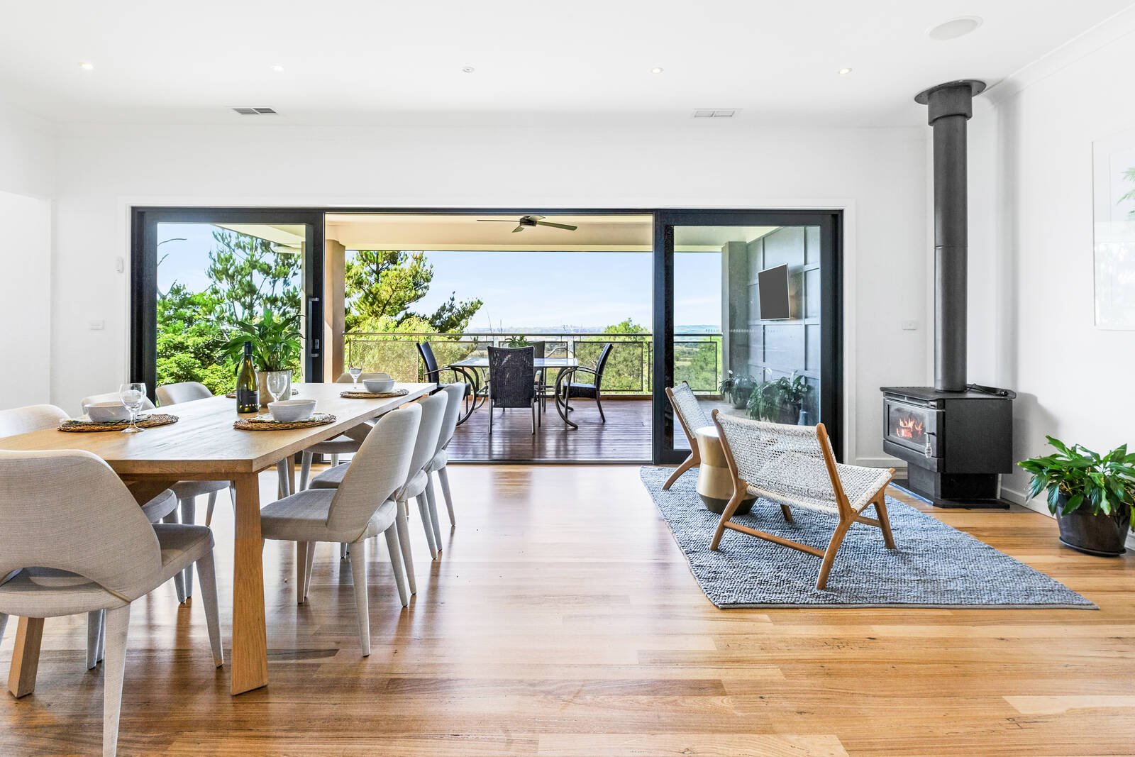 Property Gallery Thumbnail 6