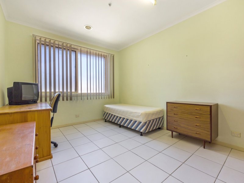 49 Vanbrook Street, Forest Hill image 12