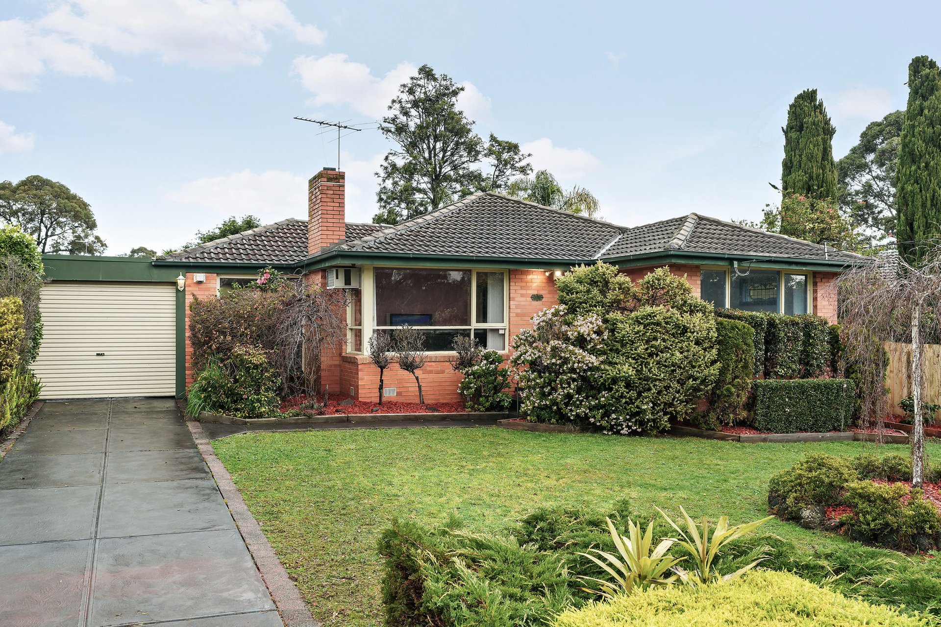 Property Gallery - Main Image