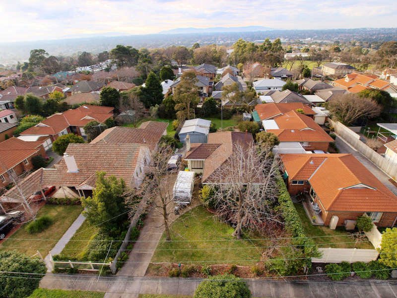49 Wellman Street, Box Hill South image 3