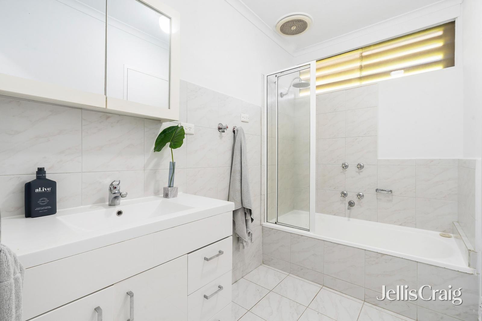 4/9 Wilton Grove, Elwood image 7