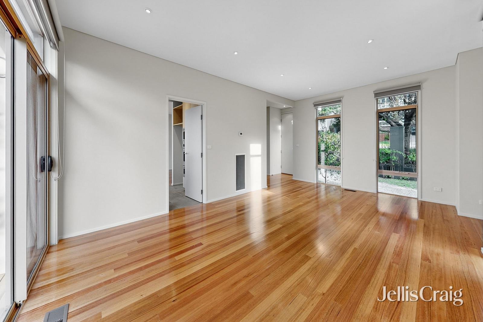 49 Winmalee Road, Balwyn image 6