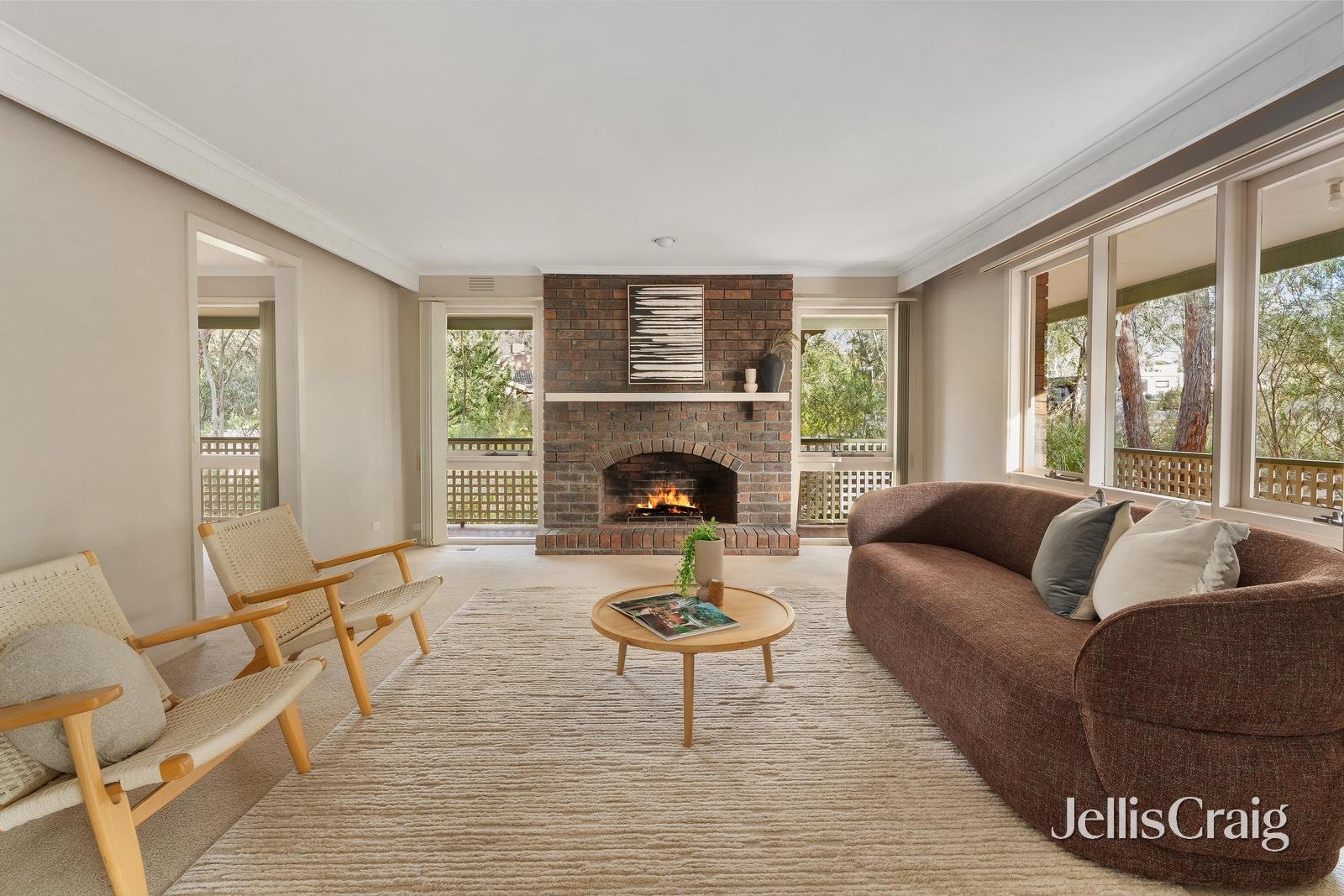 49 Wycliffe Crescent, Eltham image 2