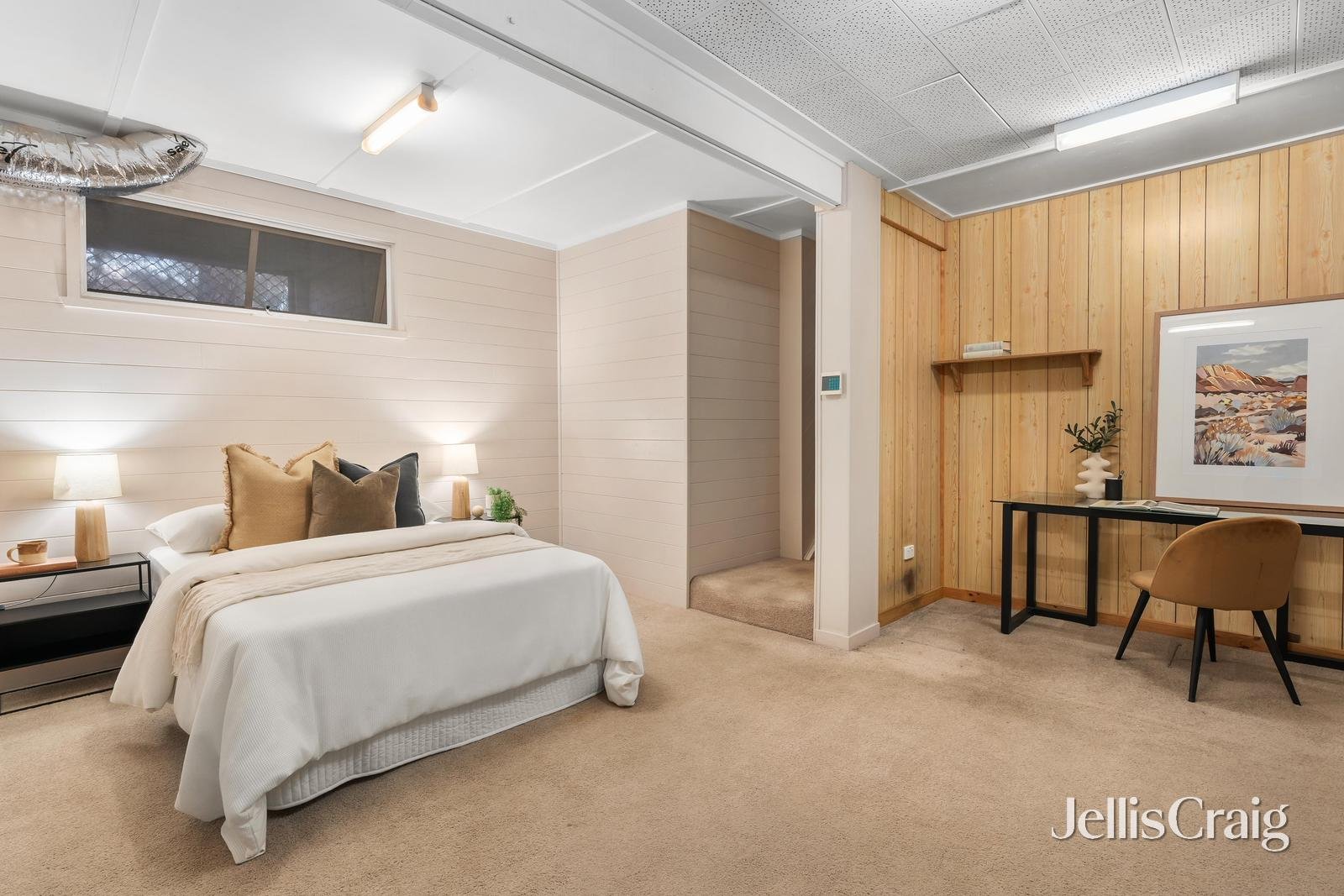 49 Wycliffe Crescent, Eltham image 12