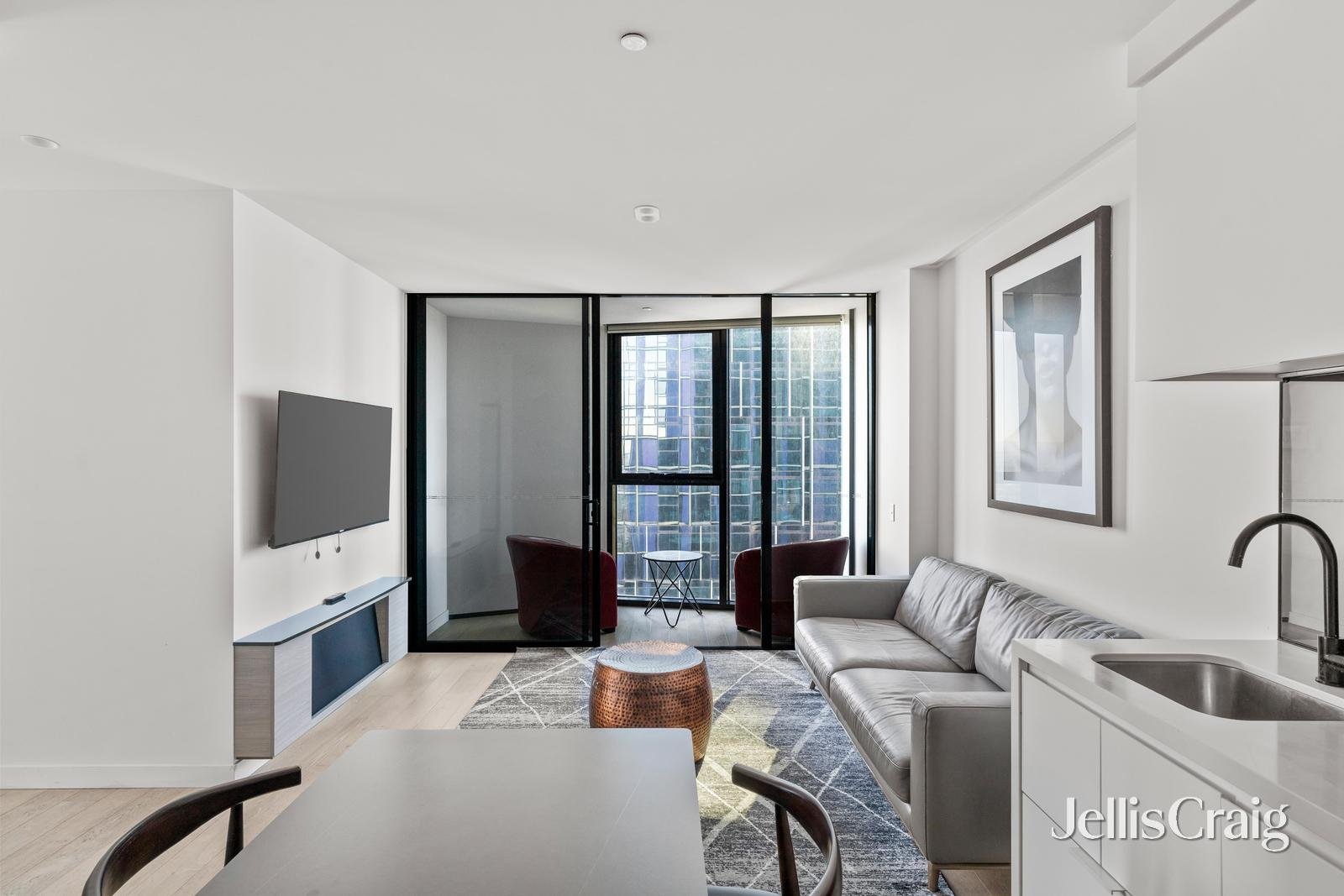 4909/442 Elizabeth Street, Melbourne image 2