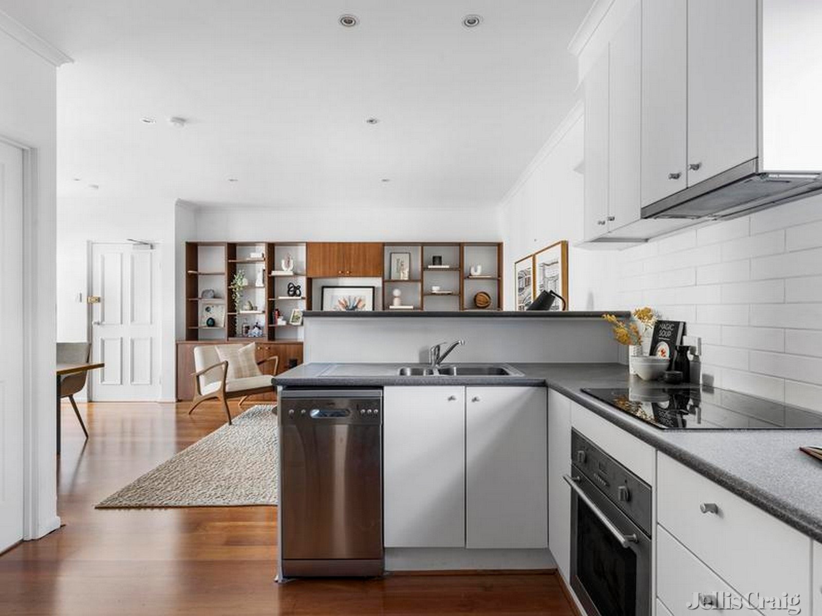 49/117-121 Rathdowne Street, Carlton image 3