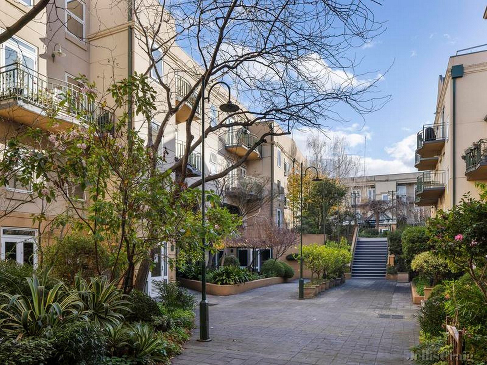 49/117-121 Rathdowne Street, Carlton image 10