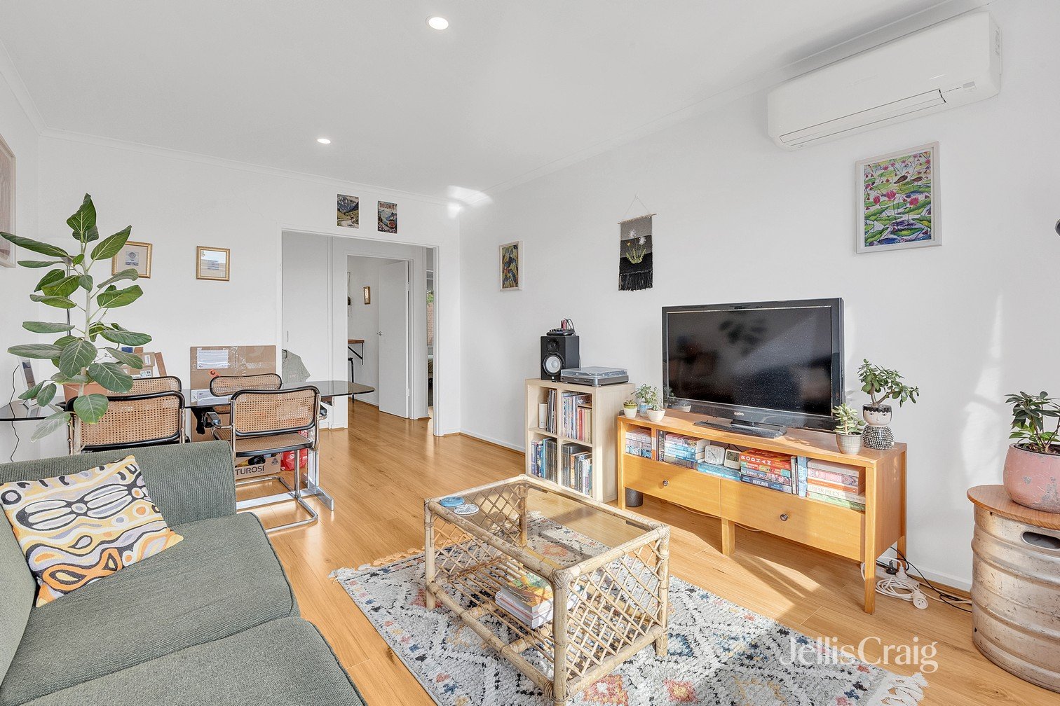 49/2 Centennial Avenue, Brunswick&nbsp;West image 1