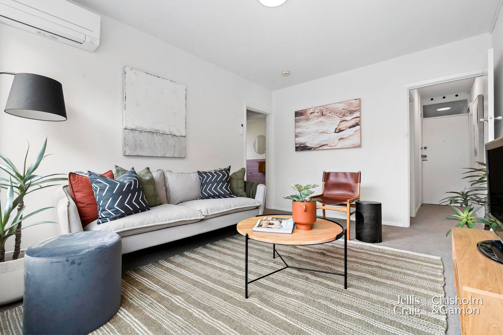 4/93 Glen Huntly Road, Elwood image 1