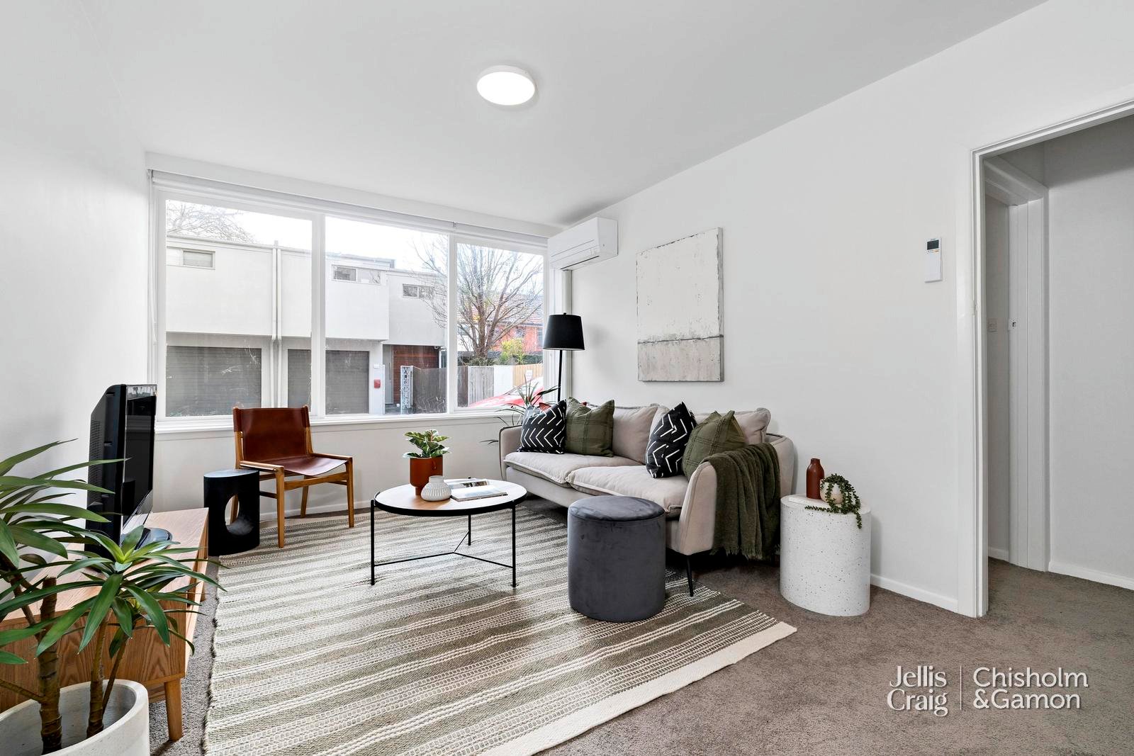 4/93 Glen Huntly Road, Elwood image 2