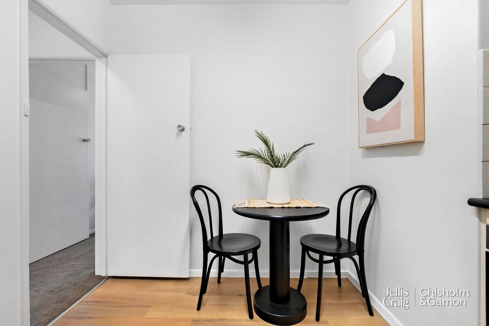4/93 Glen Huntly Road, Elwood image 4