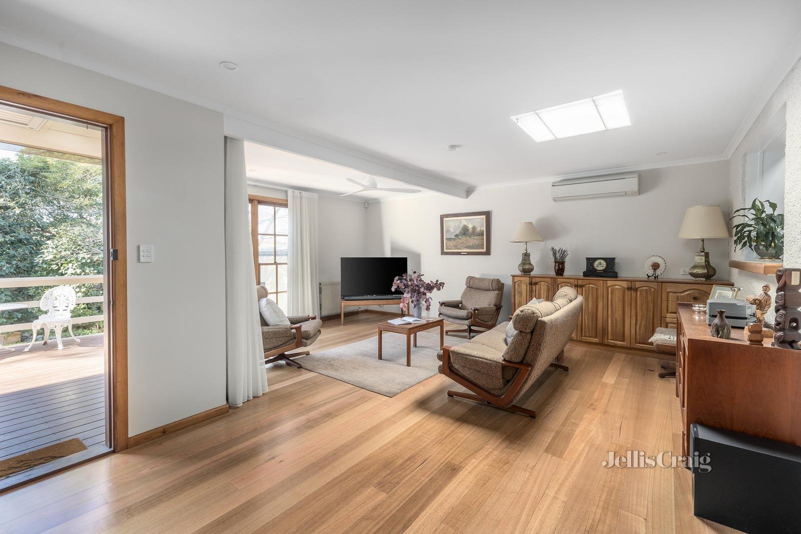 494 Burke Road, Camberwell image 3