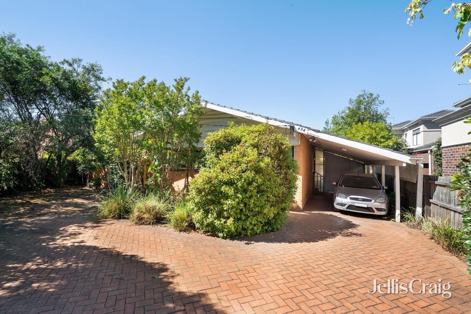 494 Highbury Road, Mount&nbsp;Waverley image 2