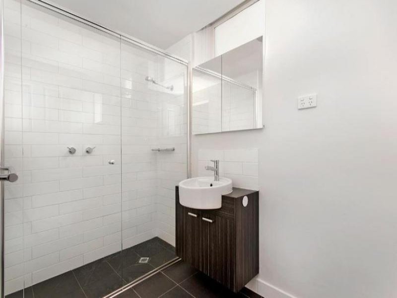 4/95 Manningtree Road, Hawthorn image 5