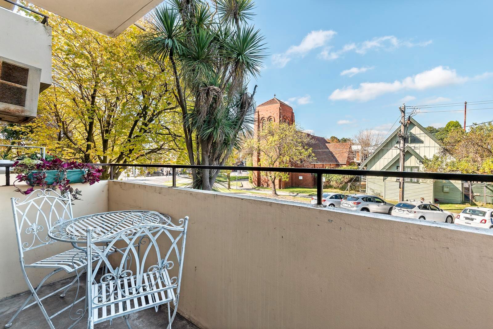 Property Gallery Thumbnail 9