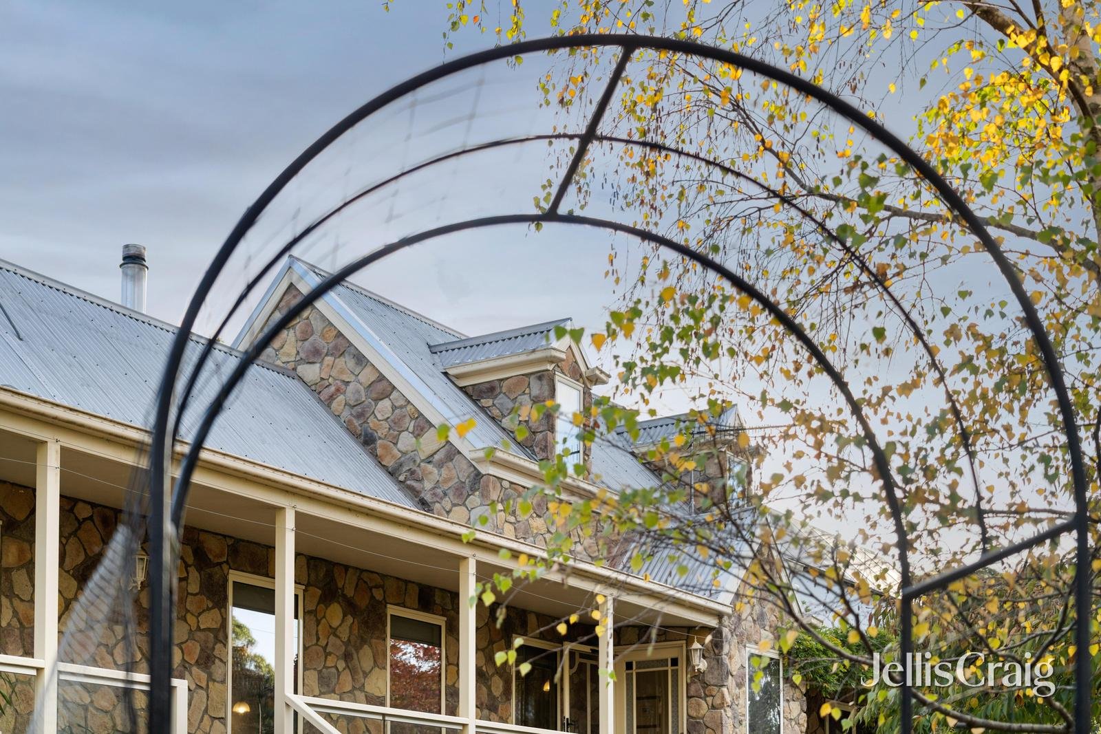496 Lloyds Lane, Napoleons image 30
