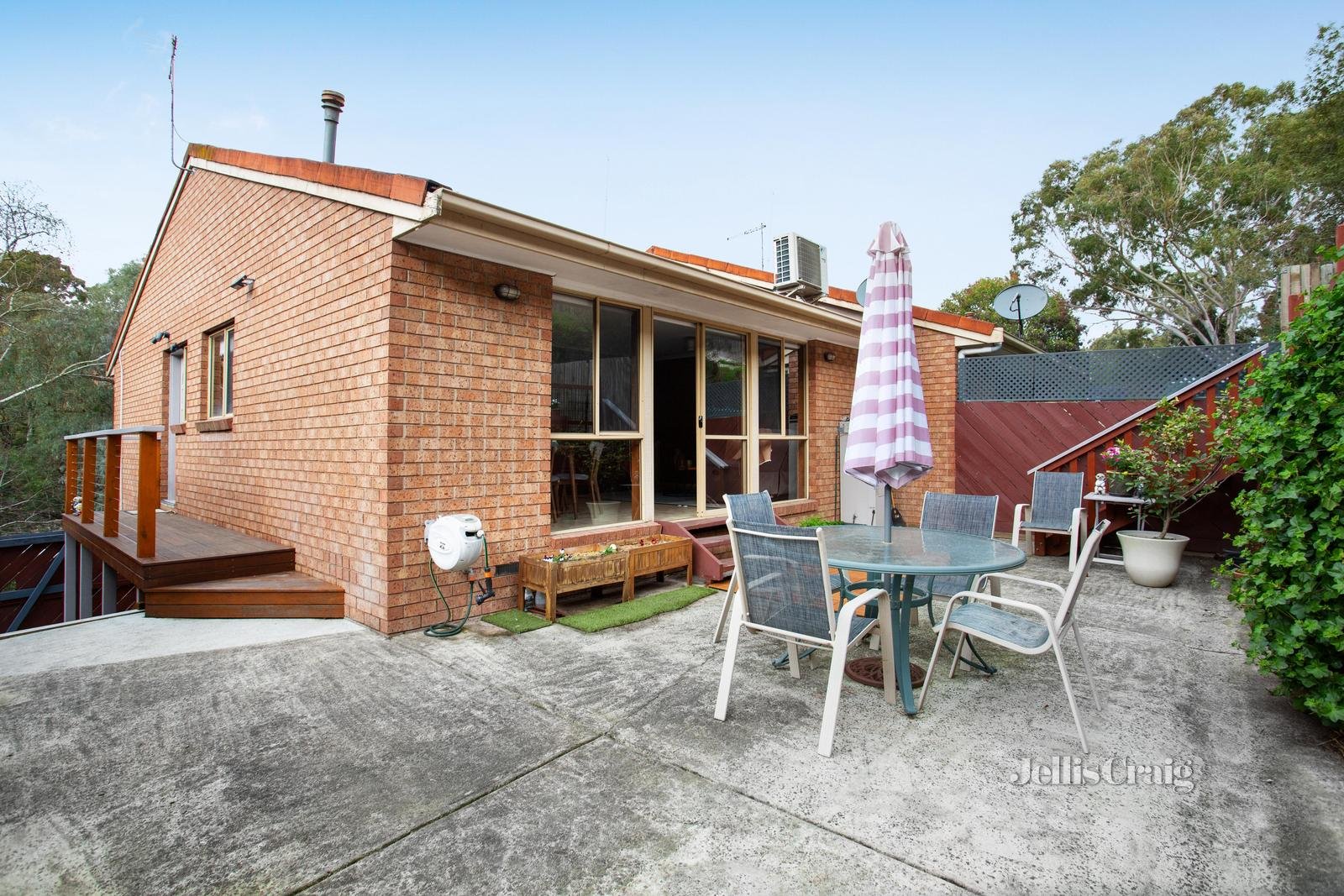 4/97 Diamond Creek Road, Greensborough image 12