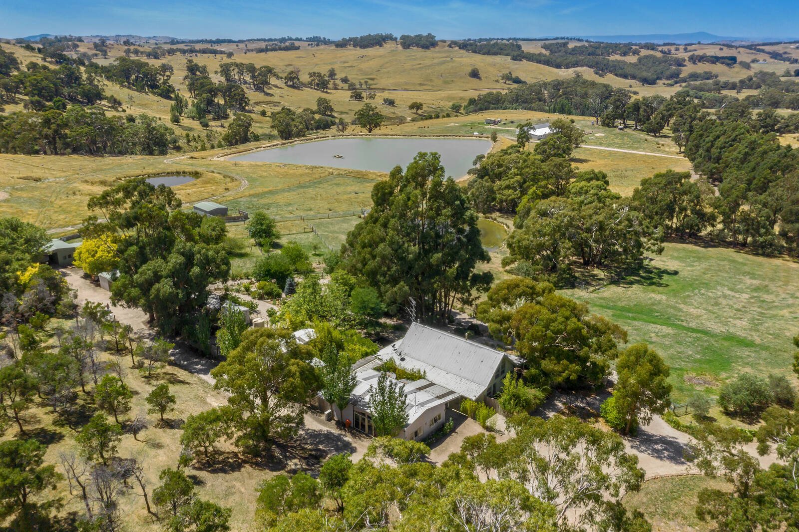 Property Gallery Thumbnail 15