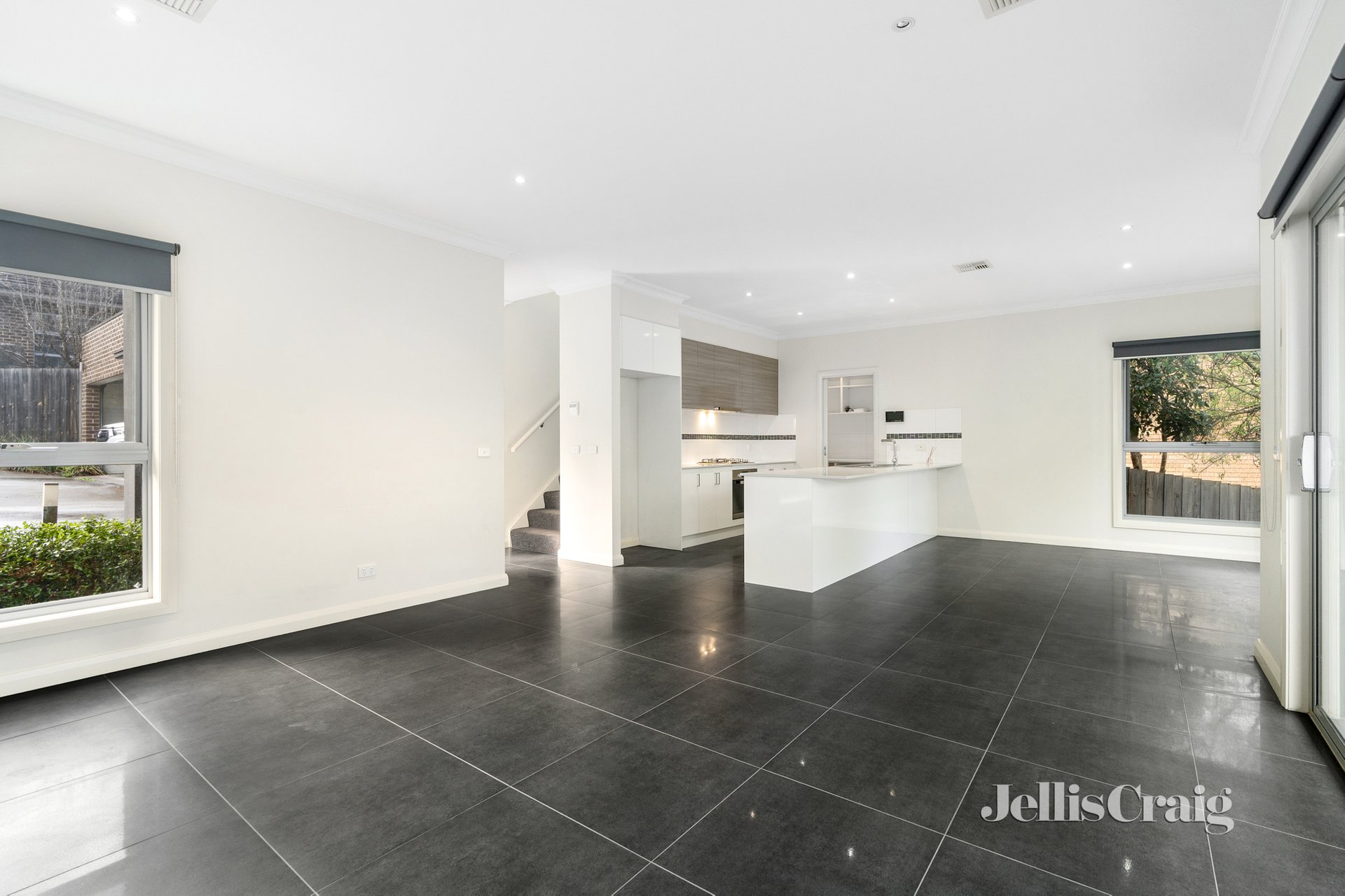 4/99 Rosanna Road, Heidelberg image 5