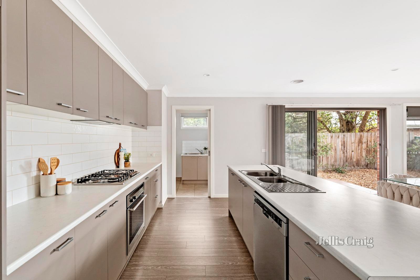 49a Blackburn Road, Mooroolbark image 4