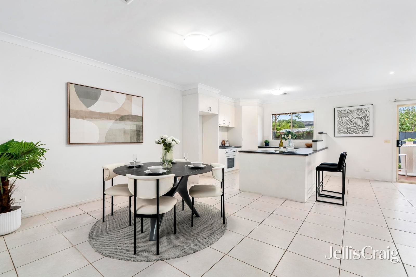 49A Margate Crescent, Glen&nbsp;Waverley image 4