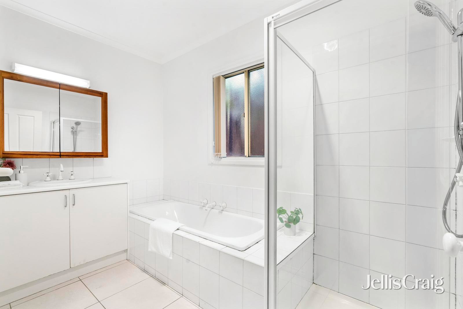 49A Margate Crescent, Glen&nbsp;Waverley image 10