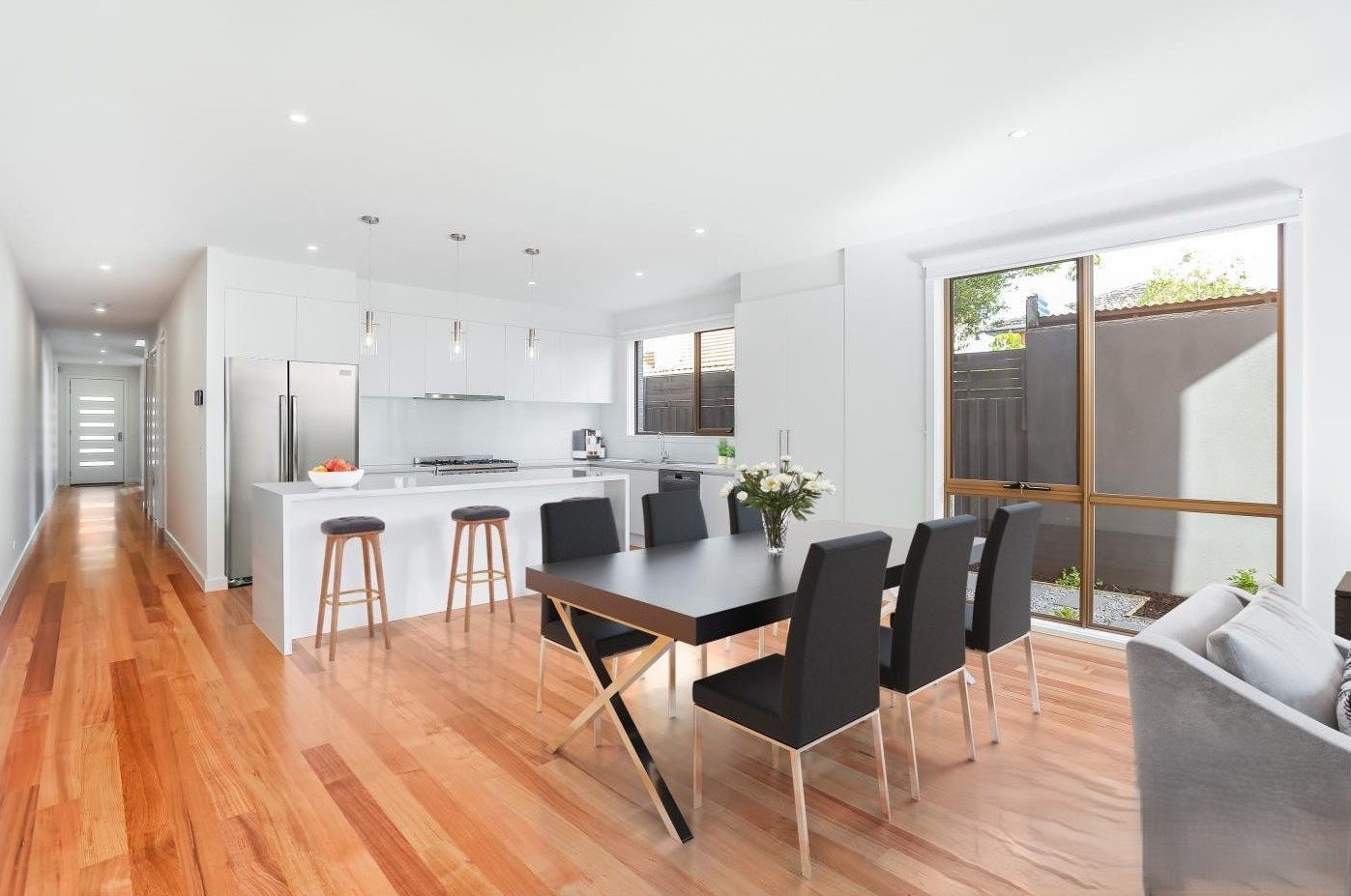 49A Mitchell Street, Bentleigh image 3
