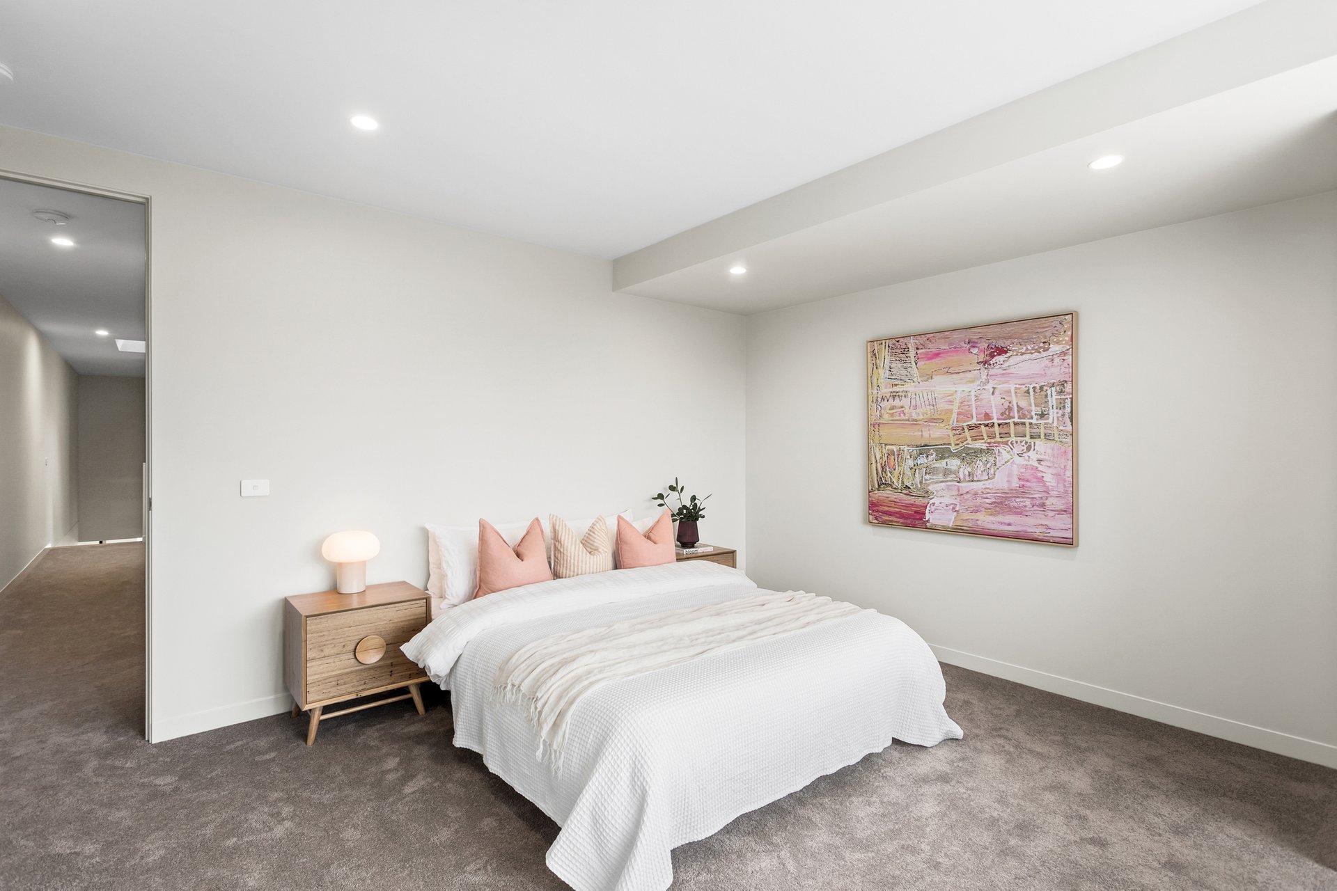 Property Gallery Thumbnail 11