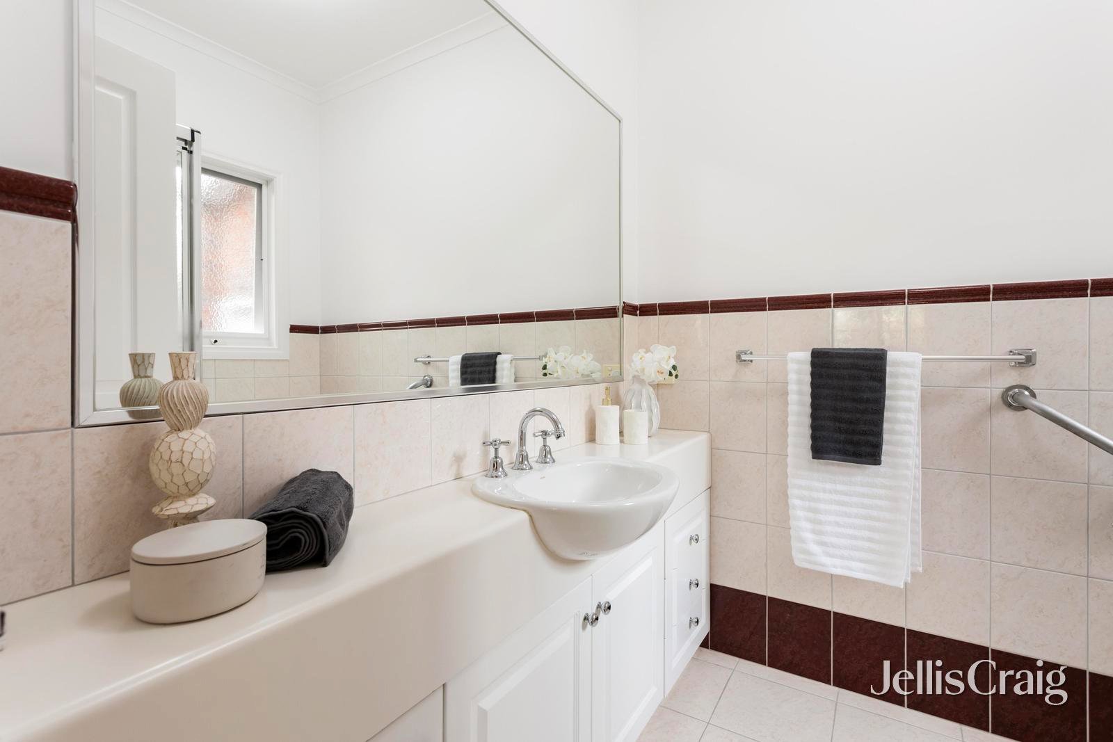 4A Amelia Crescent, Doncaster East image 6